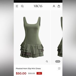 Micas cute pleated dress!